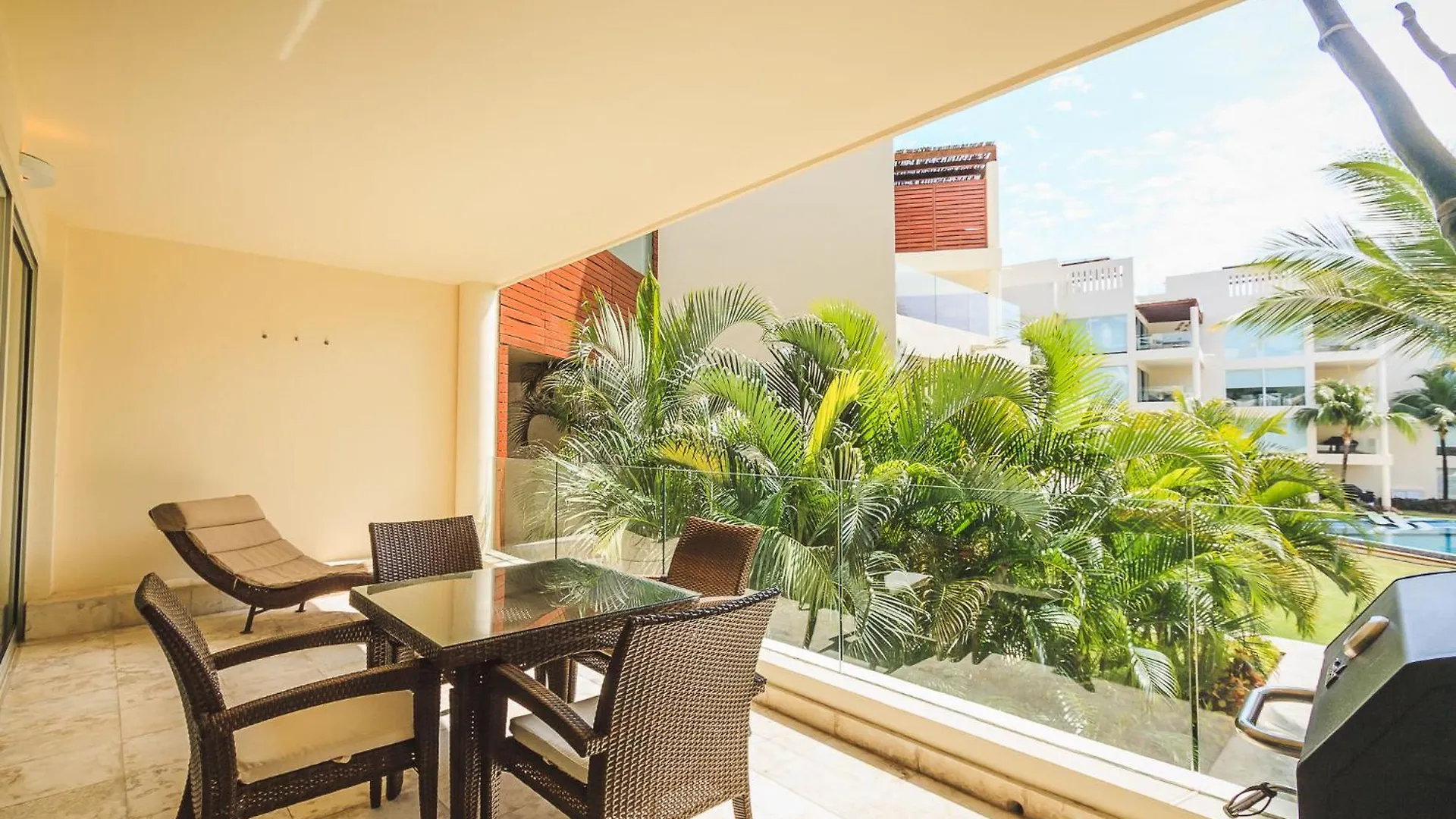 Luxury Complex - Infinity Pool And Private Beach Club - At The Elements Condos 108 Playa del Carmen 0*,  Mexico