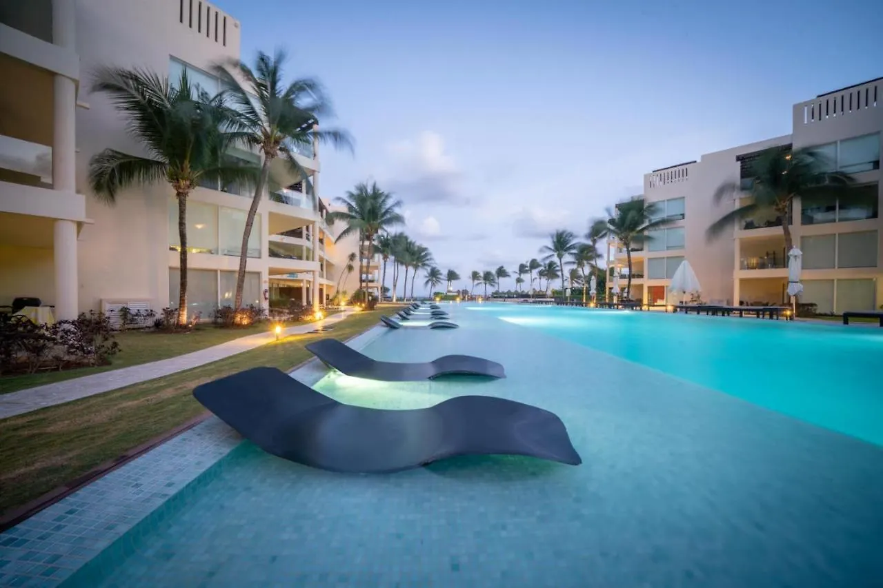 Luxury Complex - Infinity Pool And Private Beach Club - At The Elements Condos 108 Playa del Carmen