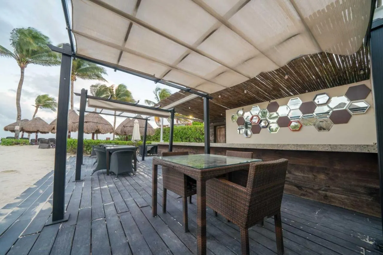 Luxury Complex - Infinity Pool And Private Beach Club - At The Elements Condos 108 Playa del Carmen Holiday home