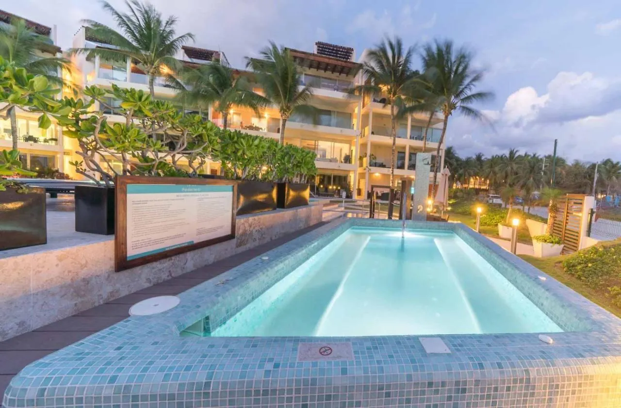 Holiday home Luxury Complex - Infinity Pool And Private Beach Club - At The Elements Condos 108 Playa del Carmen Mexico