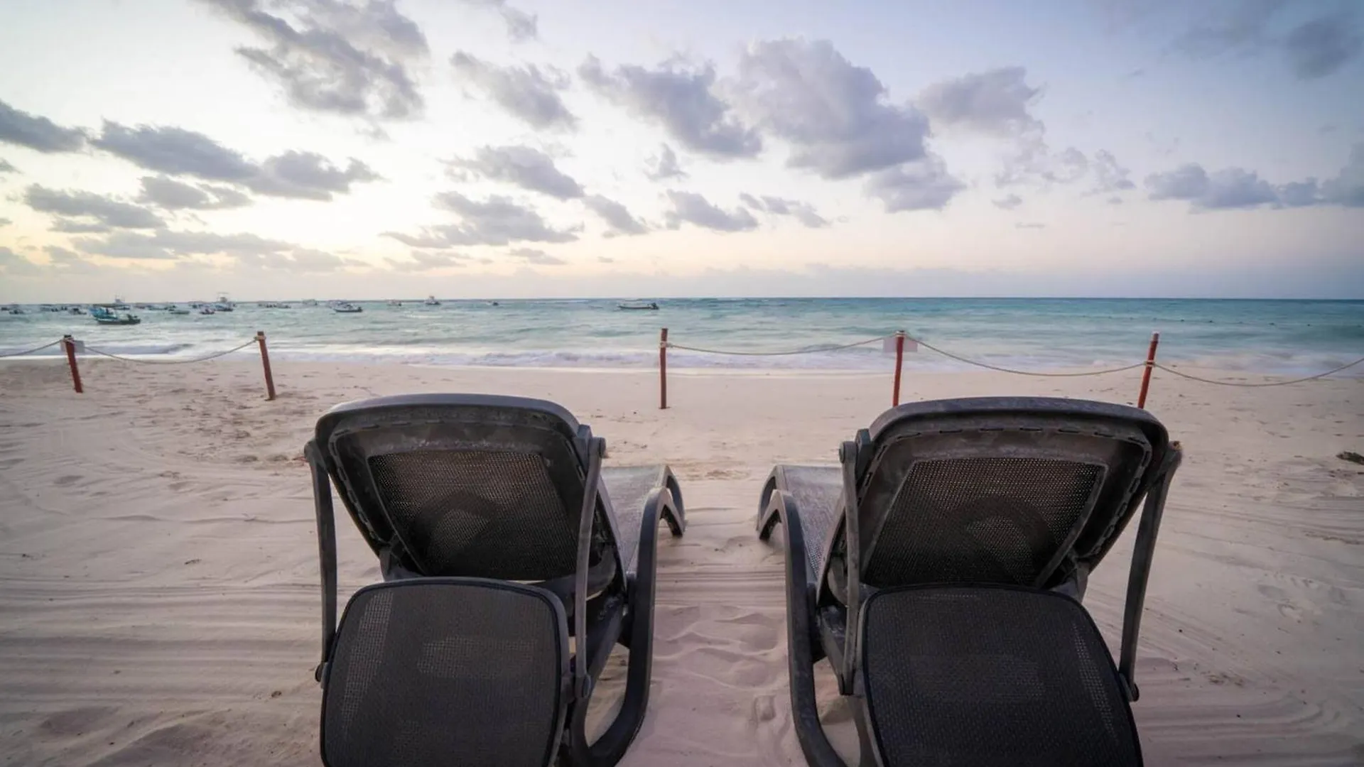 Luxury Complex - Infinity Pool And Private Beach Club - At The Elements Condos 108 Playa del Carmen